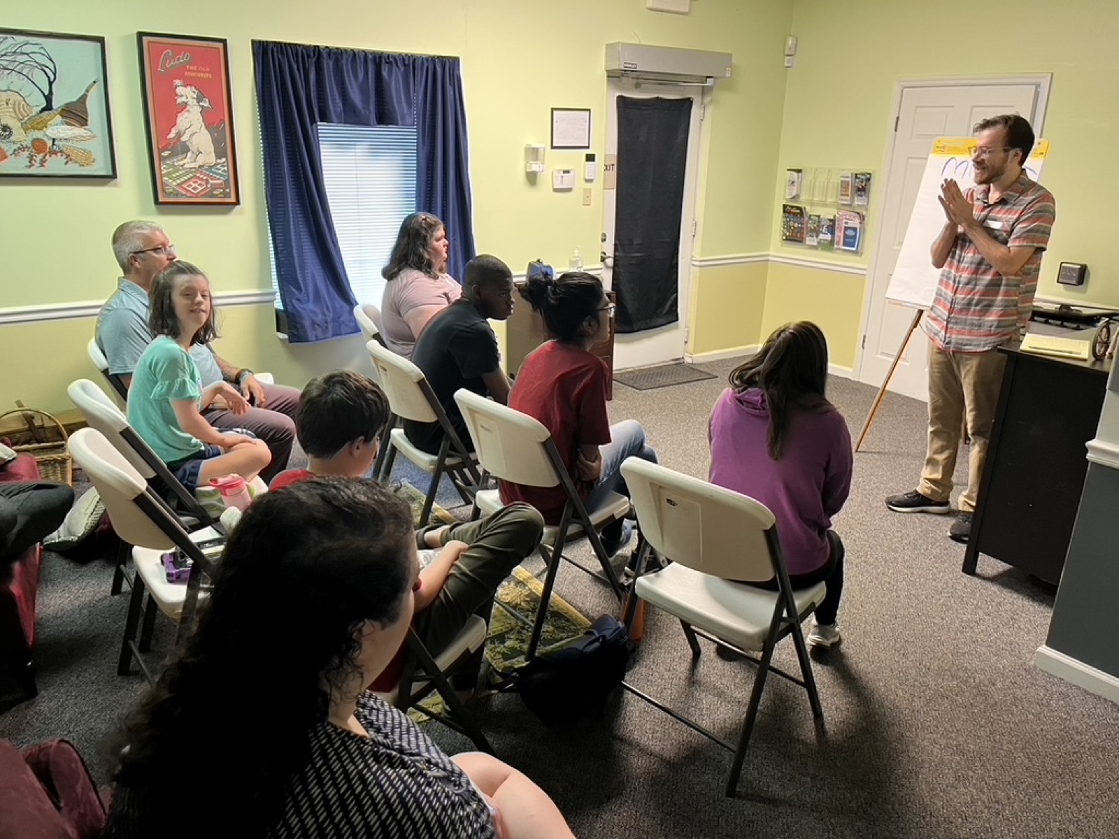 An AccessAbility facilitator leading a Building Me workshop session for the Inclusive Leadership Academy.